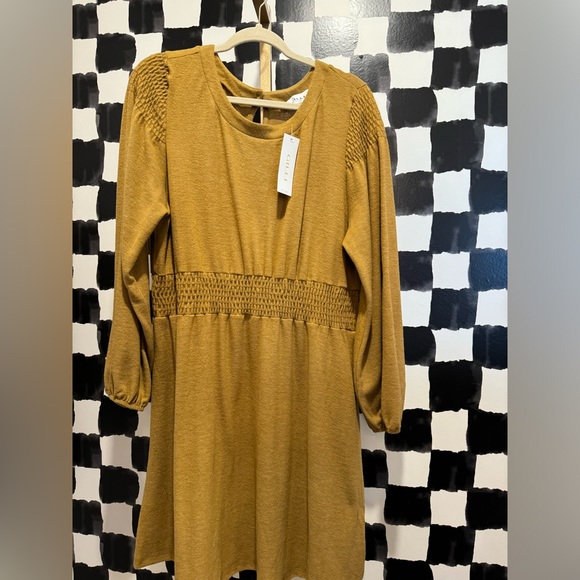 Gilli Dresses & Skirts - Dress